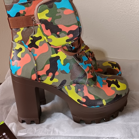 Colorful Camouflage Women's Boots - Picture 2 of 4